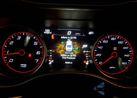 2015 Dodge Charger R/T z USA, uszkodzony, nr VIN 2C3CDXCT3FH852187